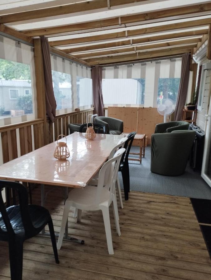 Mobil-Home Tout Confort A 300M De L'Ocean Сен-Бревен-ле-Пен Экстерьер фото