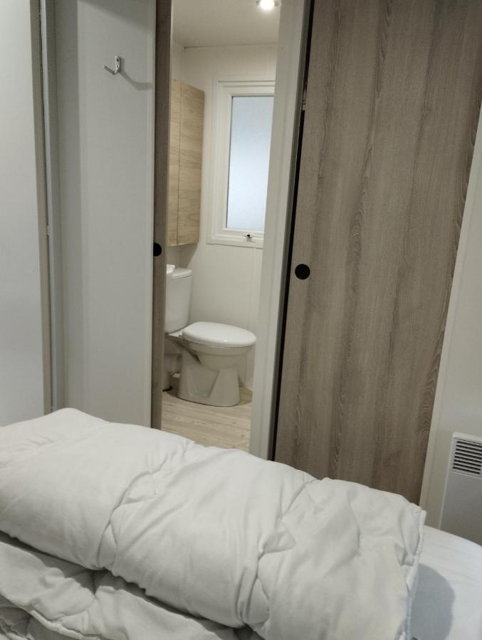Mobil-Home Tout Confort A 300M De L'Ocean Сен-Бревен-ле-Пен Экстерьер фото